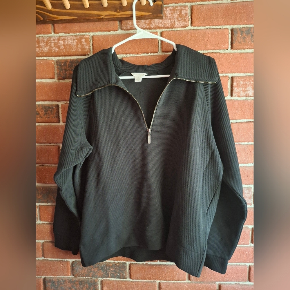 Caslon black quarter zip sweatshirt Size LNordstrom tag